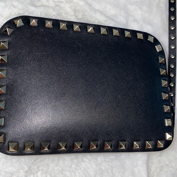 Valentino Garavani rockstud crossbody - Champagne gold hardware